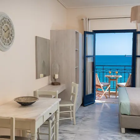 Aloe Studios, Waterfront Apartment Karavádhos
