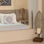 Aloe Studios, Waterfront *