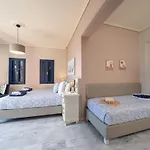 Aloe Studios, Waterfront Apartamento