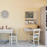 アパート Aloe Studios, Waterfront Karavádhos