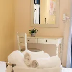 Aloe Studios, Waterfront Apartamento *