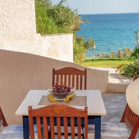 Apartment Aloe Studios, Waterfront *