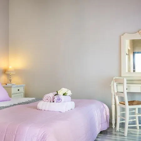 Aloe Studios, Waterfront * Karavádhos